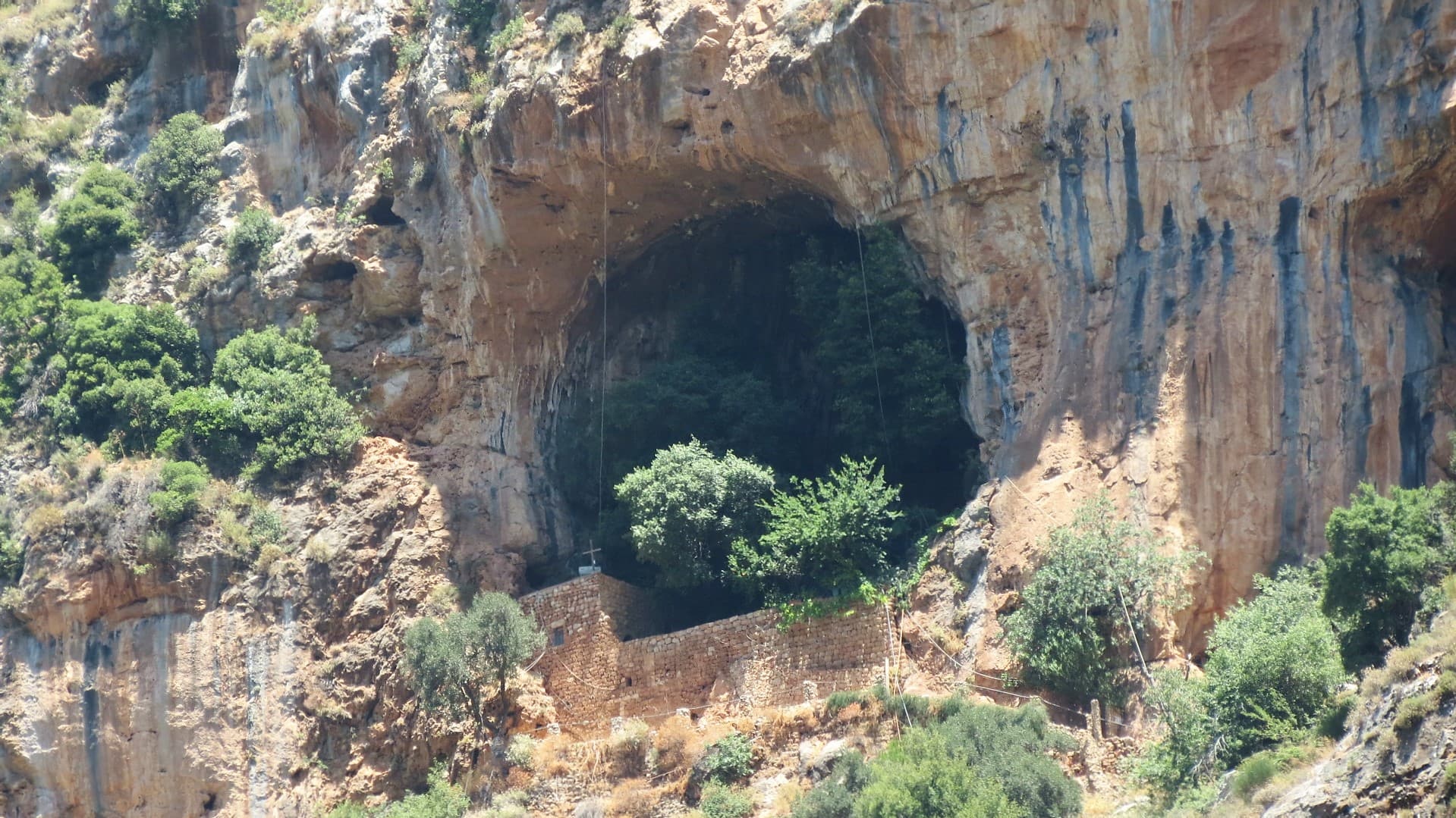 Qadisha Mar Aboun Hike 